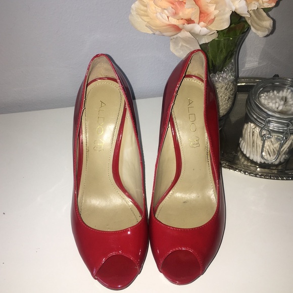 Red Aldo Peep toe heels 👠 - Picture 2 of 6